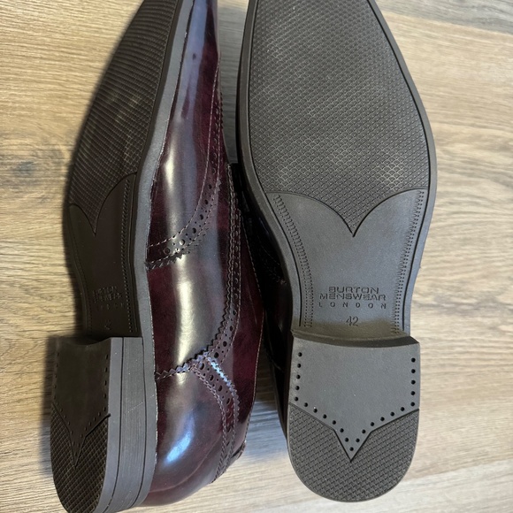 Burton Menswear London Shoes - Picture 6 of 8